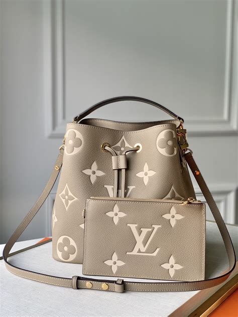 louis vuitton neonoe tourterelle